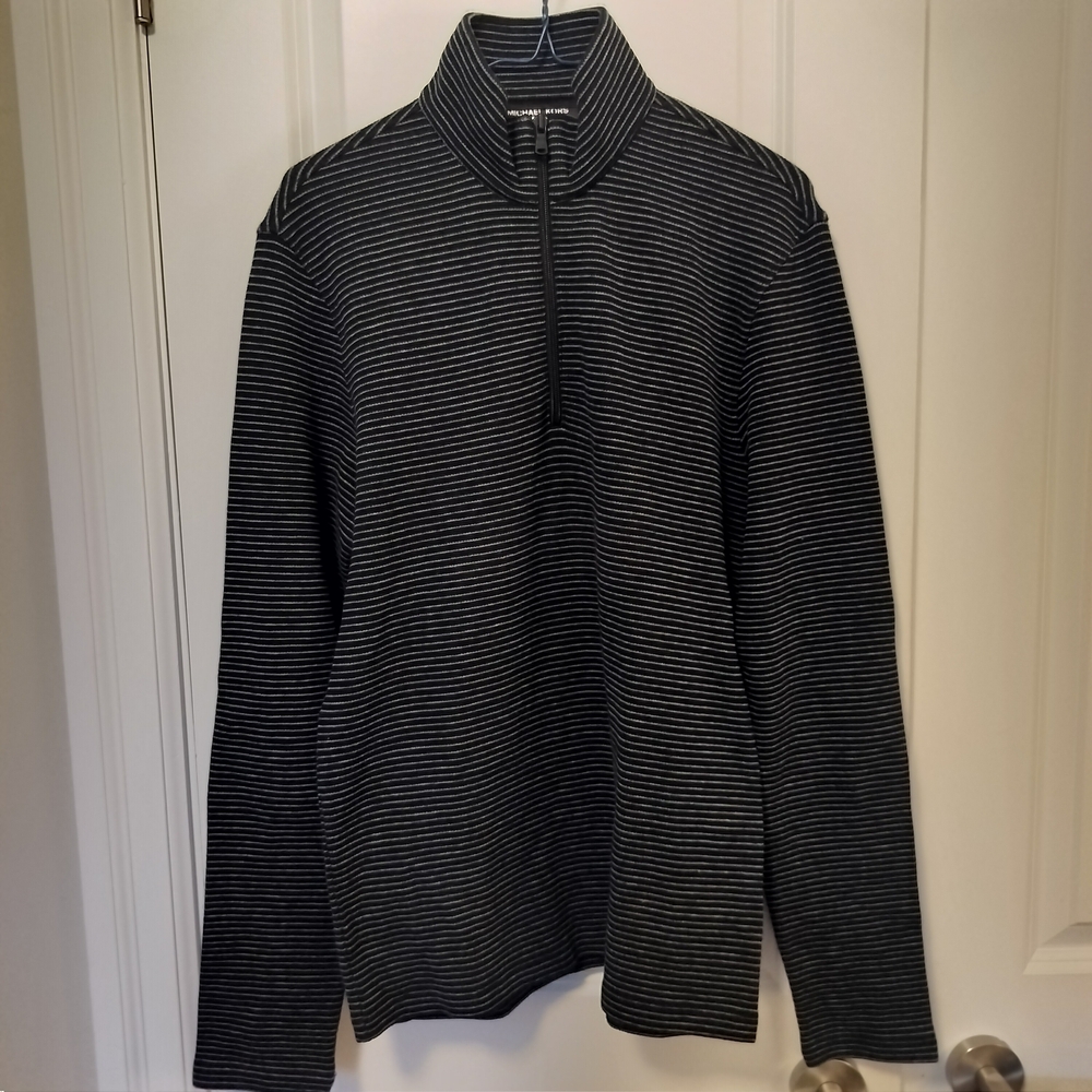 Like New Micheal Kors Men's Black Striped 100% Silk Pullover Size M